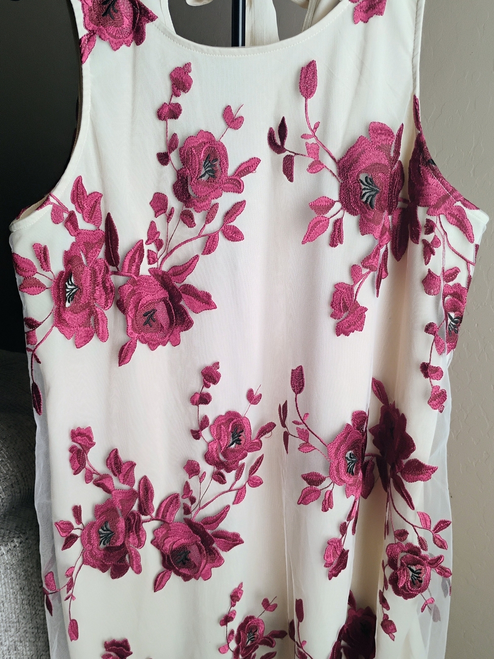Beige by eci Size XL Cream Mini Dress with Magenta Floral Embroidery